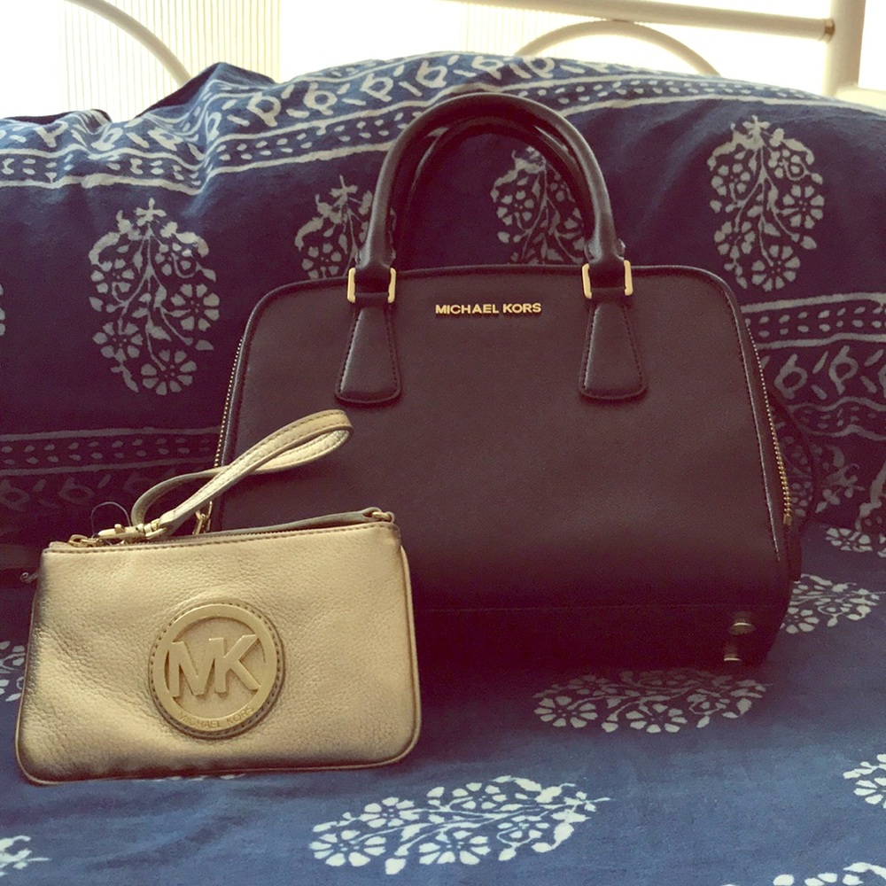 Michael Kors Reese Satchel & Wristlet